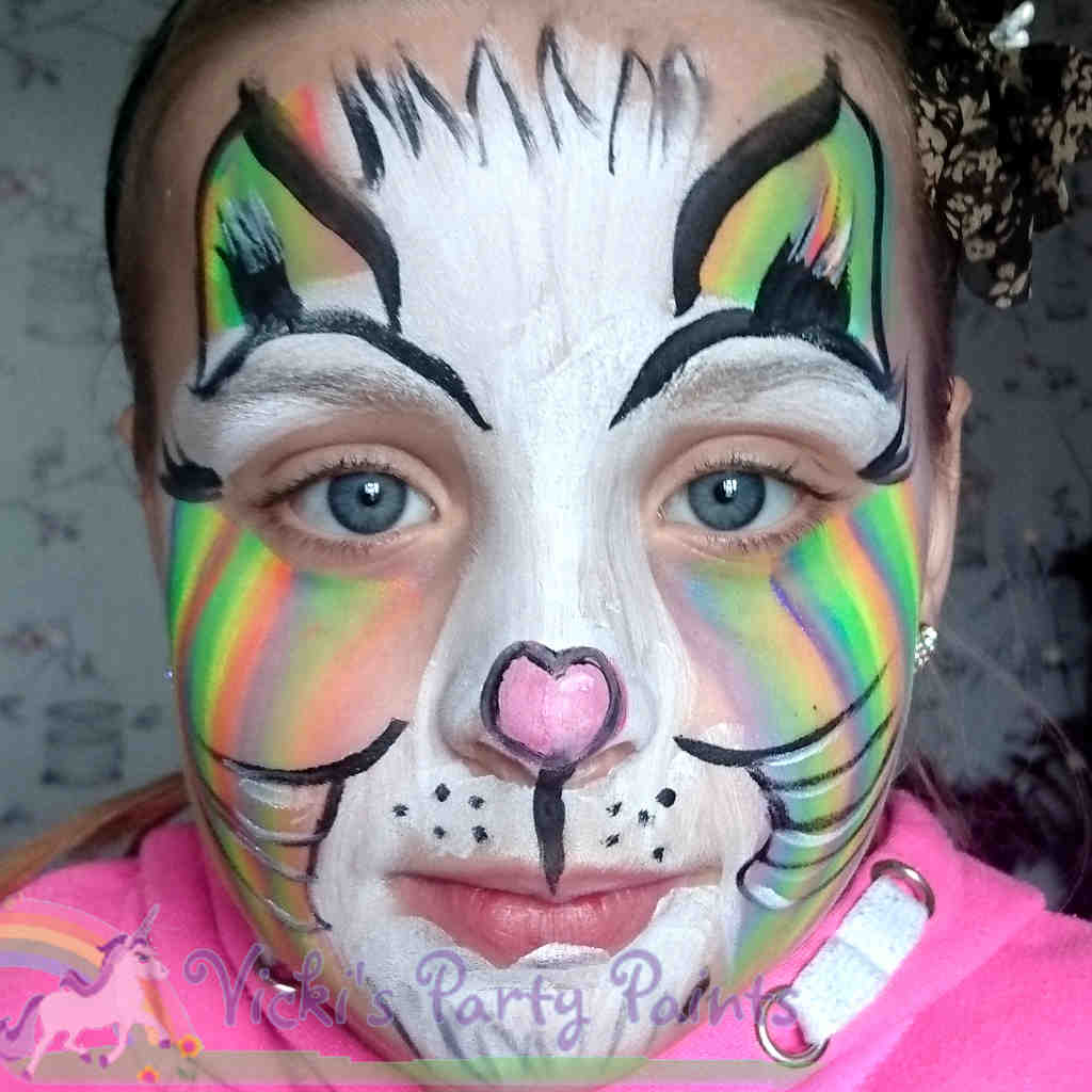 Cat facepainting